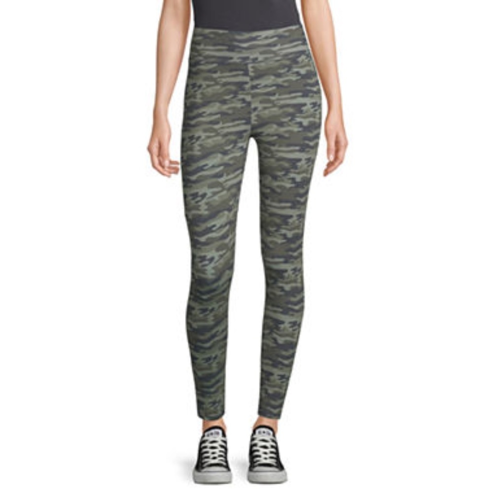 AFTER XMAS CLEARANCE SALE!!  Green camouflage print leggings